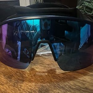 Oakley Sutro Lite Sunglasses